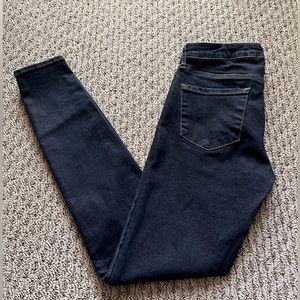 Articles of society New  Ankle Length skinny jeans Size: 26